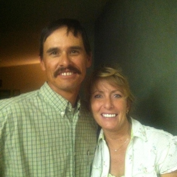 Meet your Posher, Laura - Picture 1 of 1